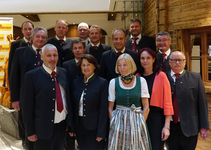 Generalversammlung 2023 mit allen Vorständen und Aufsichtsräten der Brauerei Murau